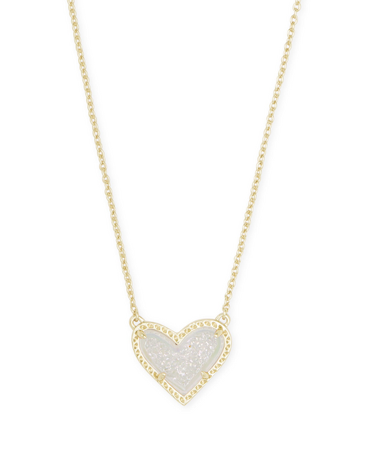 KENDRA SCOTT Collar corto con colgante de corazón Ari